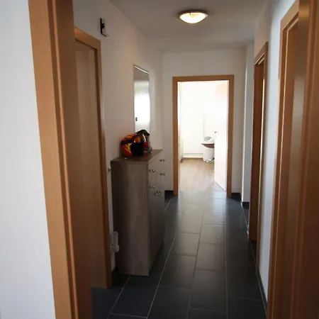 Modern Chalet Near Ski Area In Σαλέ *